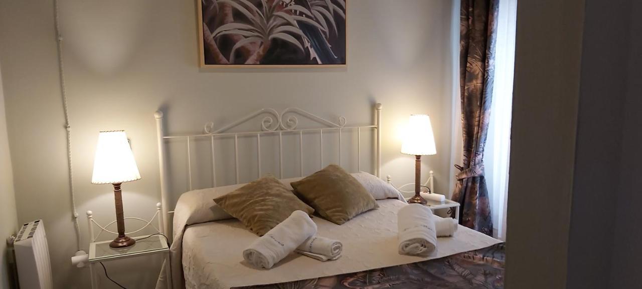 A 20 Metros De La Mezquita Catedral ,Apartamentos Turistico Cespedes 5 Cordoba Luaran gambar